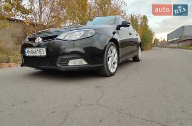 Лифтбек MG 6 2012 в 