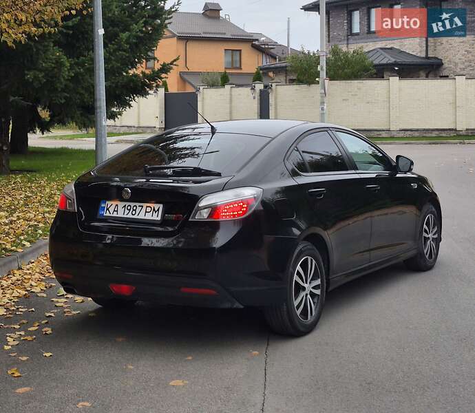 Фастбэк MG 6 2013 в Киеве