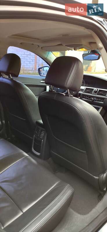 Фастбек MG 6 2012 в Житомирі