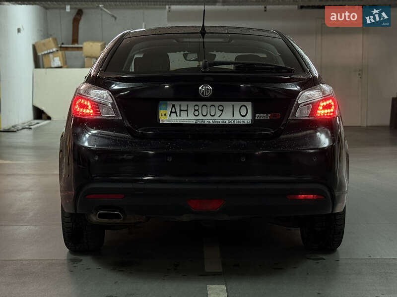 Фастбэк MG 6 2013 в Днепре