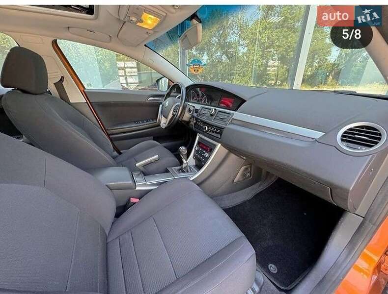 Седан MG 6 2012 в Кам'янському