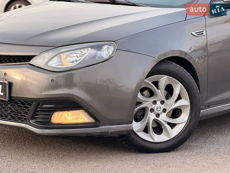 Седан MG 6 2013 в Кривом Роге