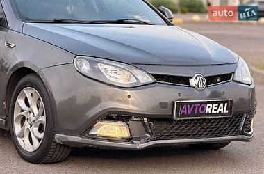 Седан MG 6 2013 в Кривом Роге