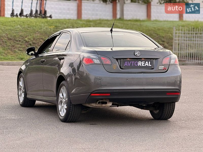 Седан MG 6 2013 в Кривом Роге