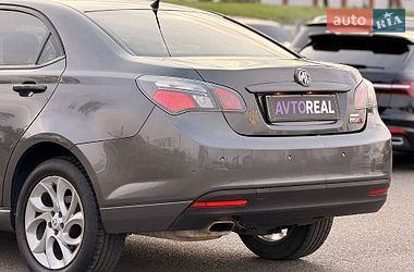 Седан MG 6 2013 в Кривом Роге