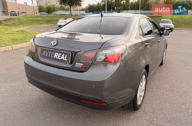 Седан MG 6 2013 в Кривом Роге