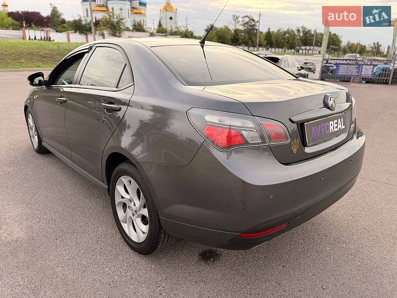Седан MG 6 2013 в Кривом Роге