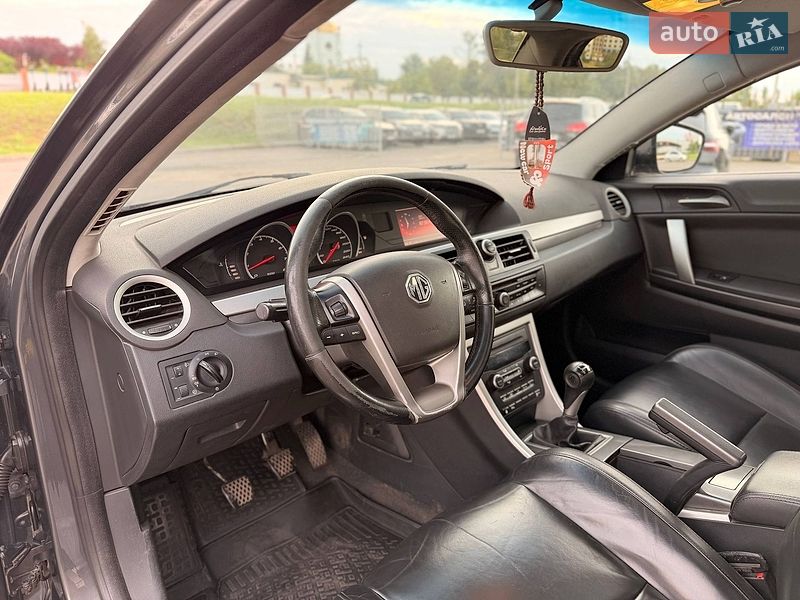 Седан MG 6 2013 в Кривом Роге