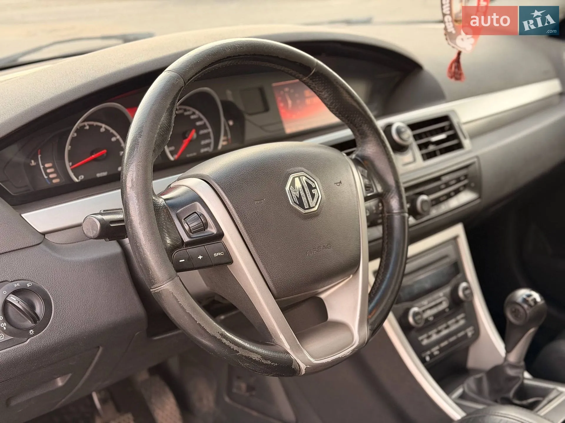 2013 MG 6 - мініатюра 48