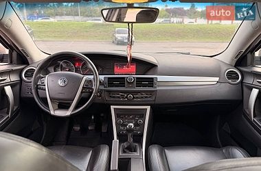 Седан MG 6 2013 в Кривом Роге