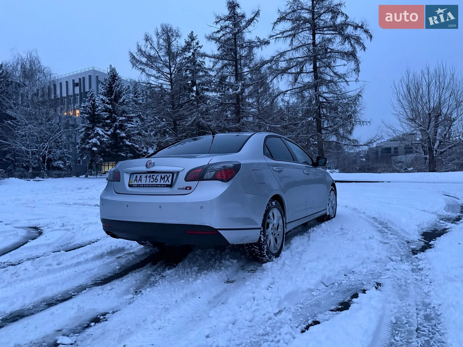 2012 MG 6 - мініатюра 4