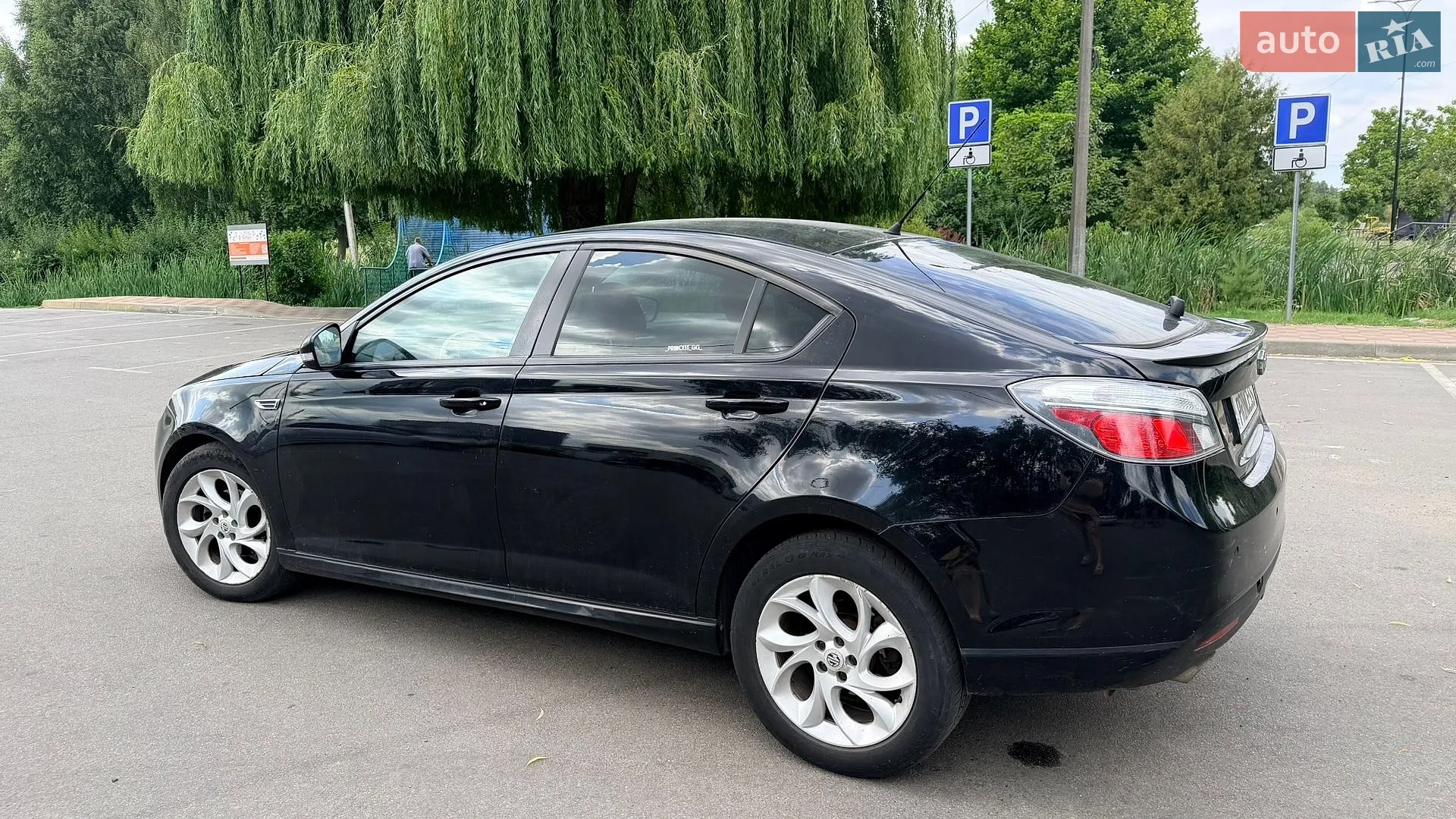 2013 MG 6 - мініатюра 8