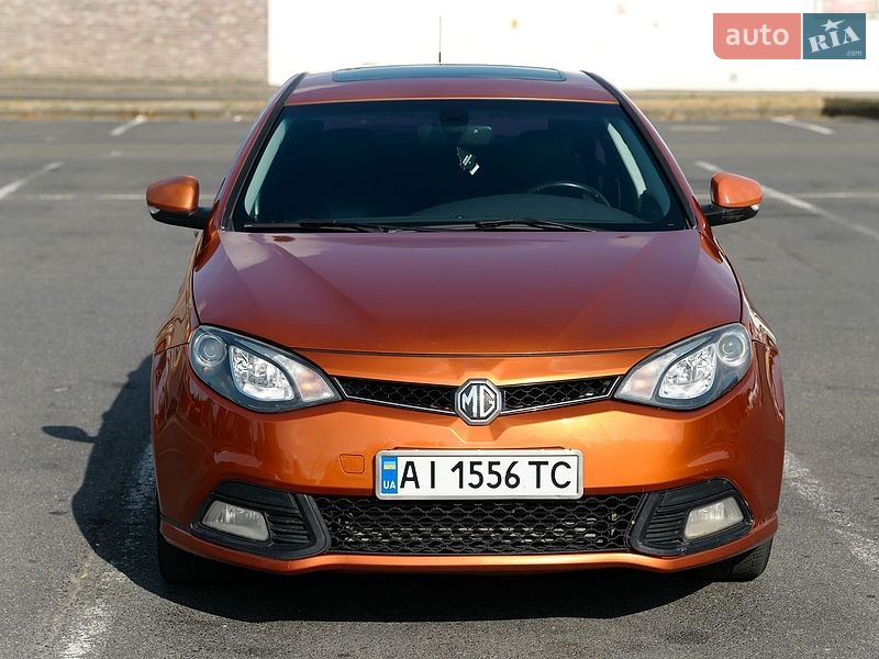 Фастбек MG 6 2012 в Києві