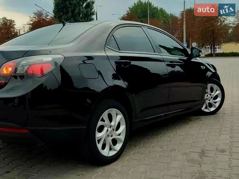 Седан MG 6 2013 в Полтаве
