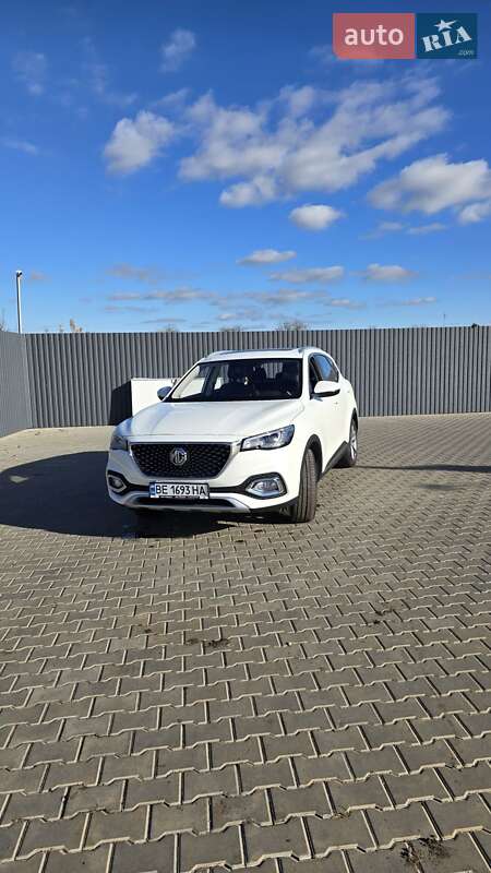 Внедорожник / Кроссовер MG HS 2023 в Виннице