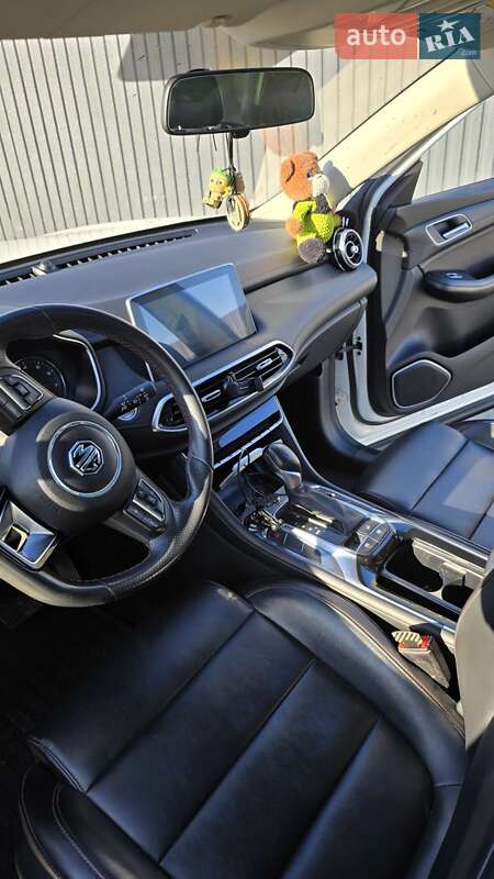 Внедорожник / Кроссовер MG HS 2023 в Виннице