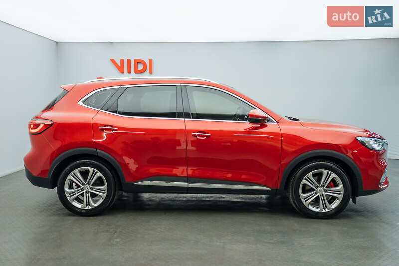 Внедорожник / Кроссовер MG HS 2022 в Киеве