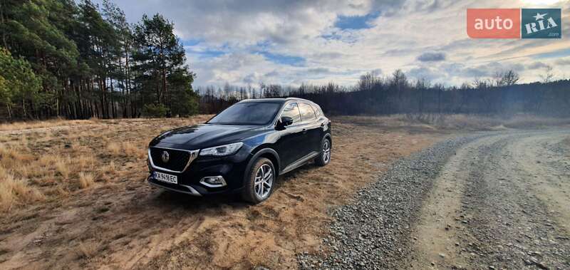 Внедорожник / Кроссовер MG HS 2021 в Киеве