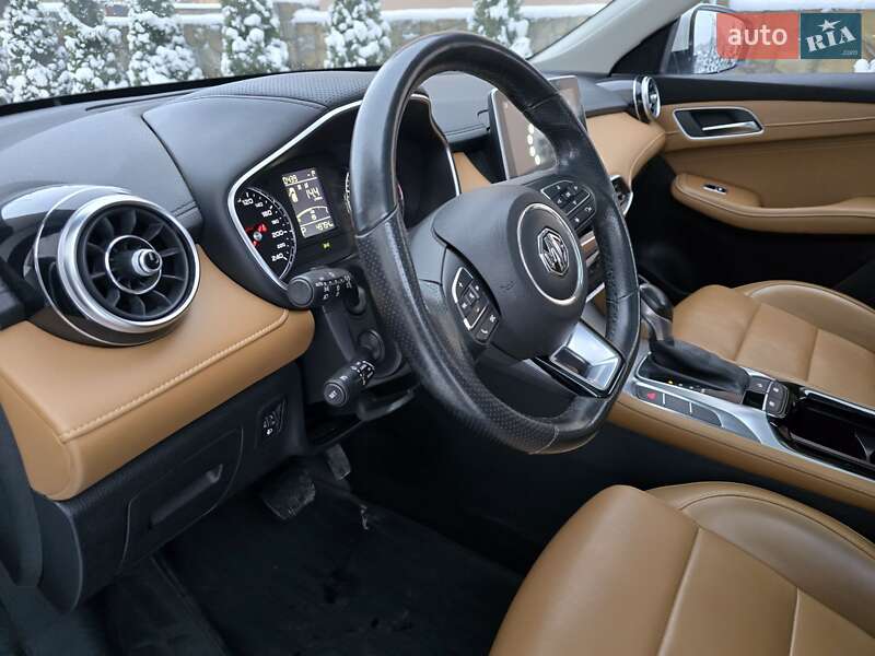 Позашляховик / Кросовер MG HS 2022 в Івано-Франківську