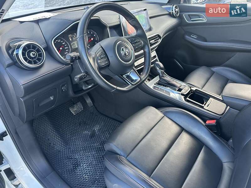 Внедорожник / Кроссовер MG HS 2022 в Львове