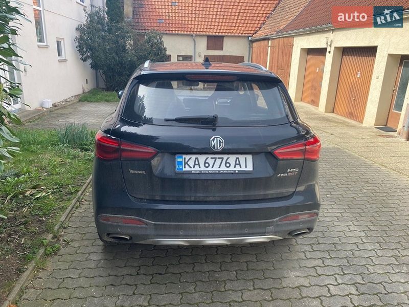 Внедорожник / Кроссовер MG HS 2022 в Киеве