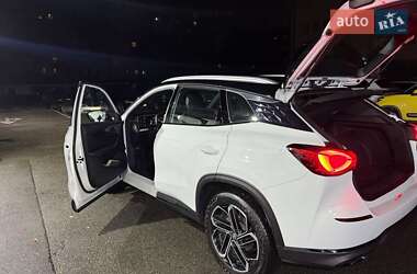 Внедорожник / Кроссовер MG One 2023 в Киеве
