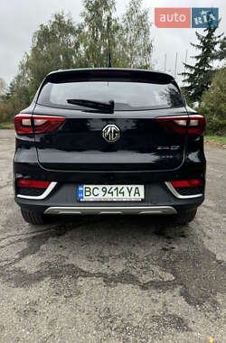 Хэтчбек MG ZS EV 2020 в 