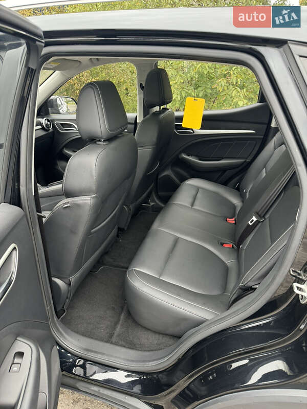 Хетчбек MG ZS EV 2020 в Львові