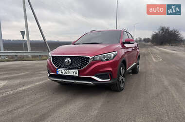 Хэтчбек MG ZS EV 2019 в Золотоноше