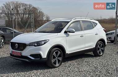 Внедорожник / Кроссовер MG ZS EV 2021 в Львове