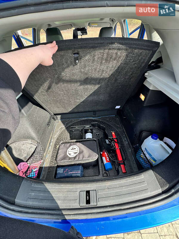 Внедорожник / Кроссовер MG ZS EV 2020 в Львове фото 4 Внедорожник / Кроссовер MG ZS EV 2020 в Львове