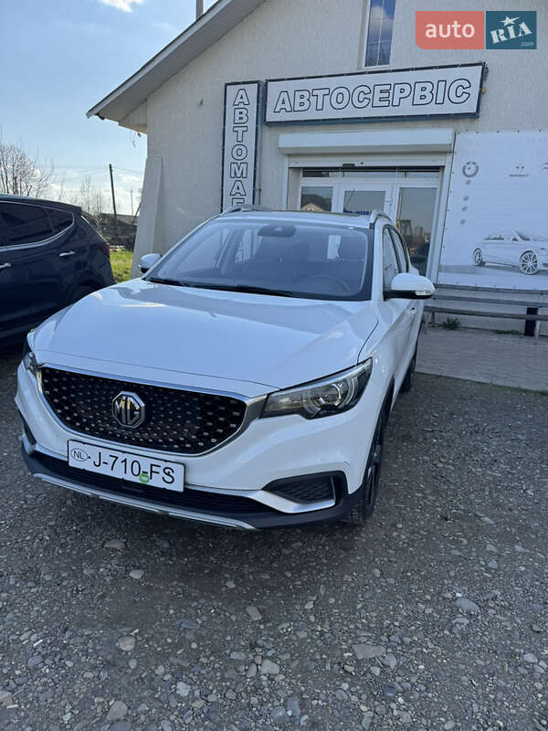 Внедорожник / Кроссовер MG ZS EV 2020 в 