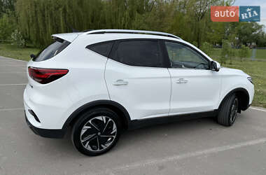Внедорожник / Кроссовер MG ZS EV 2022 в 