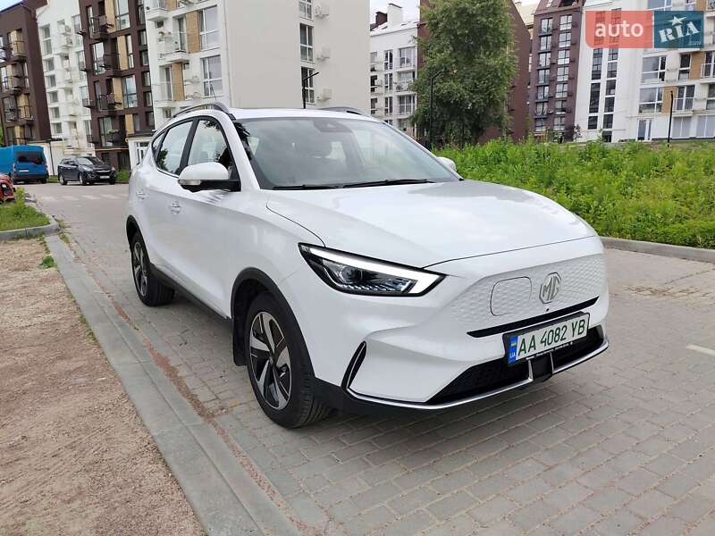 Внедорожник / Кроссовер MG ZS EV 2023 в Софиевской Борщаговке