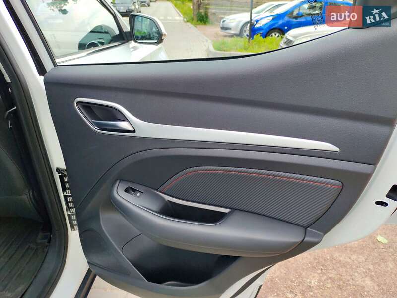 Внедорожник / Кроссовер MG ZS EV 2023 в Софиевской Борщаговке