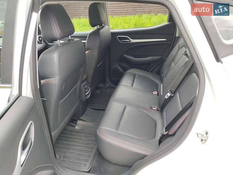 Внедорожник / Кроссовер MG ZS EV 2023 в Софиевской Борщаговке