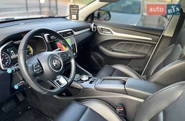 Внедорожник / Кроссовер MG ZS EV 2020 в 