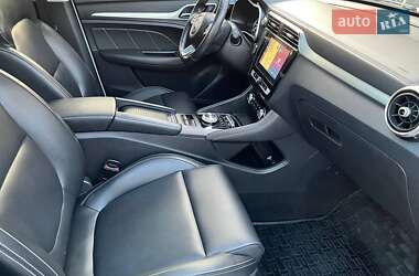 Внедорожник / Кроссовер MG ZS EV 2020 в 