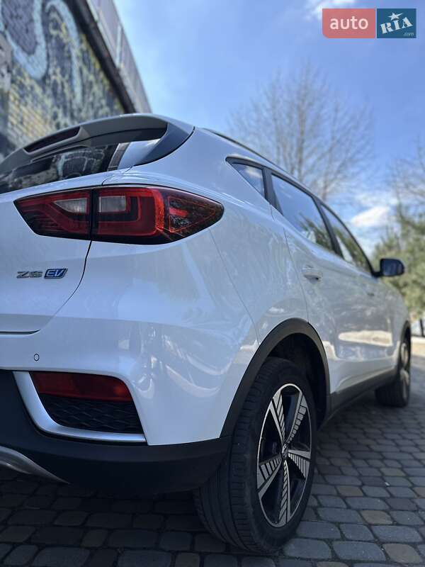 Внедорожник / Кроссовер MG ZS EV 2019 в Днепре