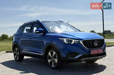 Внедорожник / Кроссовер MG ZS EV 2020 в Ровно