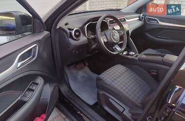 Внедорожник / Кроссовер MG ZS EV 2023 в 