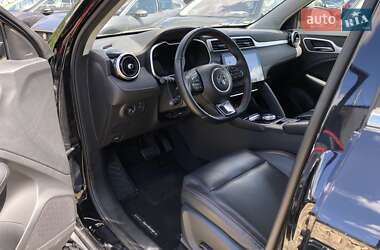 Внедорожник / Кроссовер MG ZS EV 2022 в 