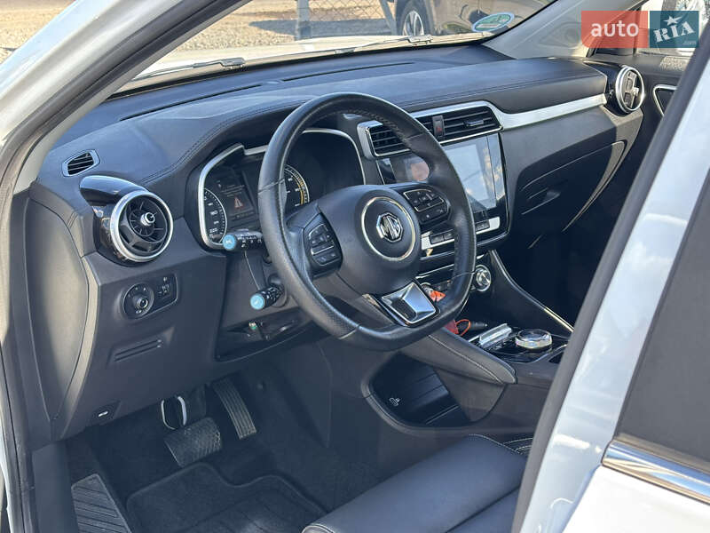 Внедорожник / Кроссовер MG ZS EV 2021 в Львове