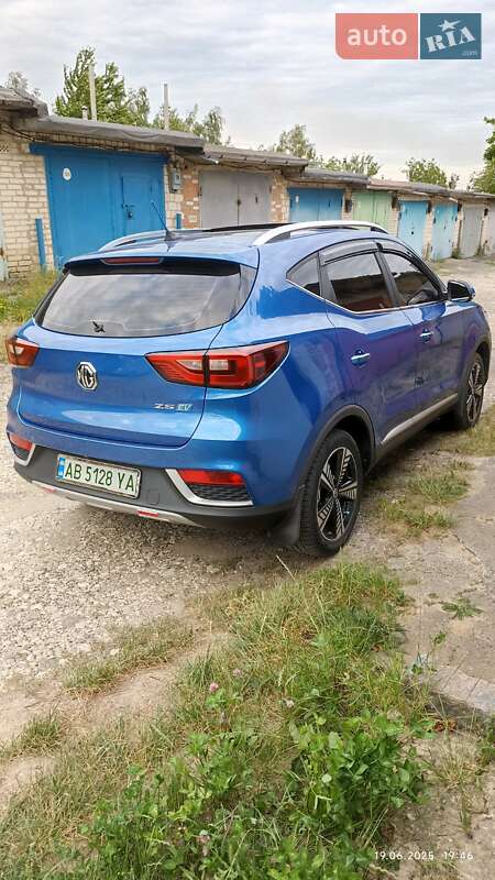 Внедорожник / Кроссовер MG ZS EV 2019 в Ладыжине