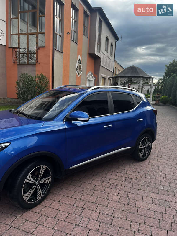 Внедорожник / Кроссовер MG ZS EV 2020 в Стрые