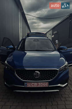 Внедорожник / Кроссовер MG ZS EV 2020 в 