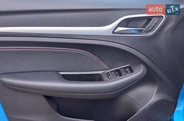 Позашляховик / Кросовер MG ZS EV 2021 в 