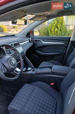 Позашляховик / Кросовер MG ZS EV 2021 в 