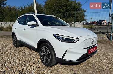 Позашляховик / Кросовер MG ZS EV 2021 в  фото 14 Позашляховик / Кросовер MG ZS EV 2021 в