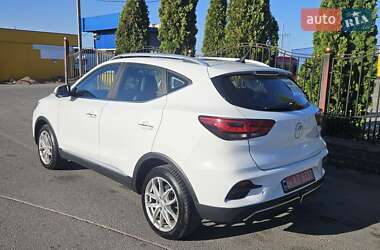 Внедорожник / Кроссовер MG ZS EV 2023 в 